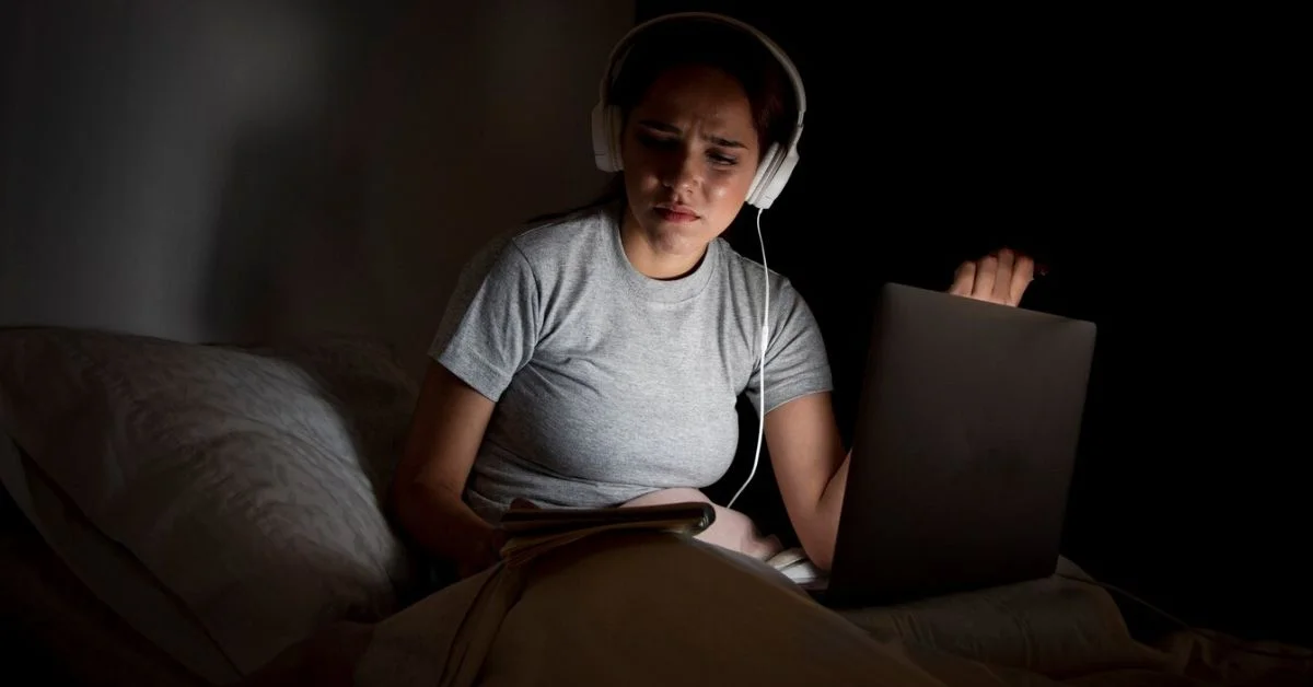 internet slow at night
